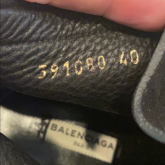 BALENCIAGA Ankle bootie. - Picture 6 of 7